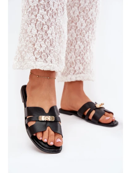 Ploché Dámské Pantofle S Páskem A Zlatým Detalem Černé model 21703742 - Boto Ploché Dámské Pantofle S Páskem A Zlatým Detalem Černé model 21703742 - Boto