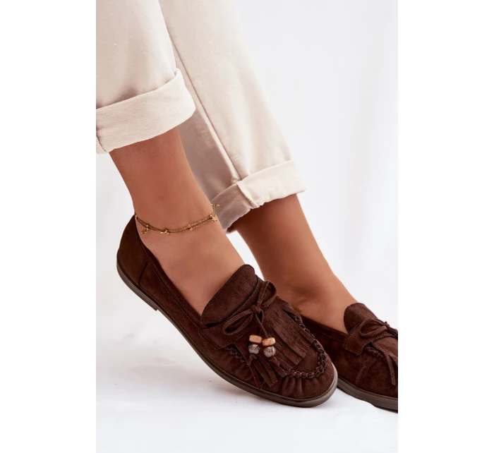 Ženské mokasíny s třásněmi a korálky Čokoládové model 21937642 - Boto Ženské mokasíny s třásněmi a korálky Čokoládové model 21937642 - Boto