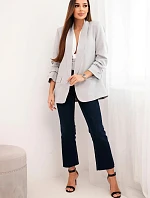 Šedé sako s elegantnými klopami