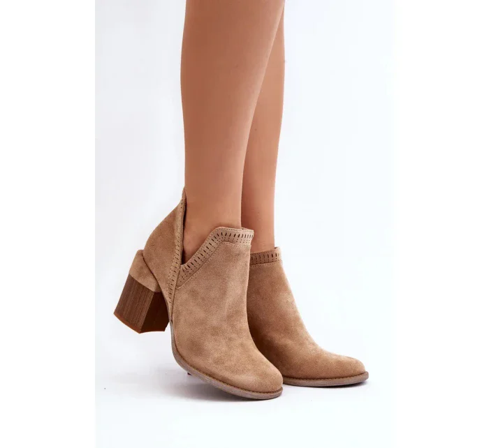 Dámske členkové topánky na podpätku A5729 / 192675 Beige - Bella Paris Dámske členkové topánky na podpätku A5729 / 192675 Beige - Bella Paris