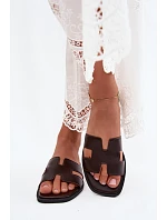 Dámske žabky s výrezmi Flat Chocolate Imitation Leather Santoria