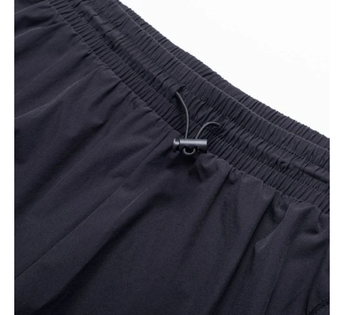 Šortky model 20849137 Wmns W - IQ
