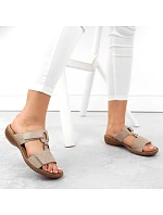 Pohodlné žabky W model 22050680 beige - Rieker