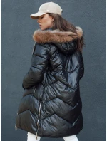 Dámská prošívaná zimní bunda z umělé kožešiny s kapucí černá Dstreet model 21979673 - FashionStreet