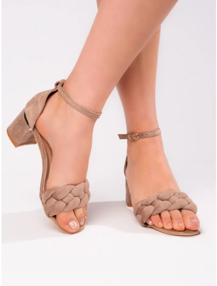 Trendy sandále dámske hnedé na širokom podpätku Trendy sandále dámske hnedé na širokom podpätku