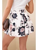 Dámské viskózové šortky s květinovým vzorem se zavazováním v pase černé