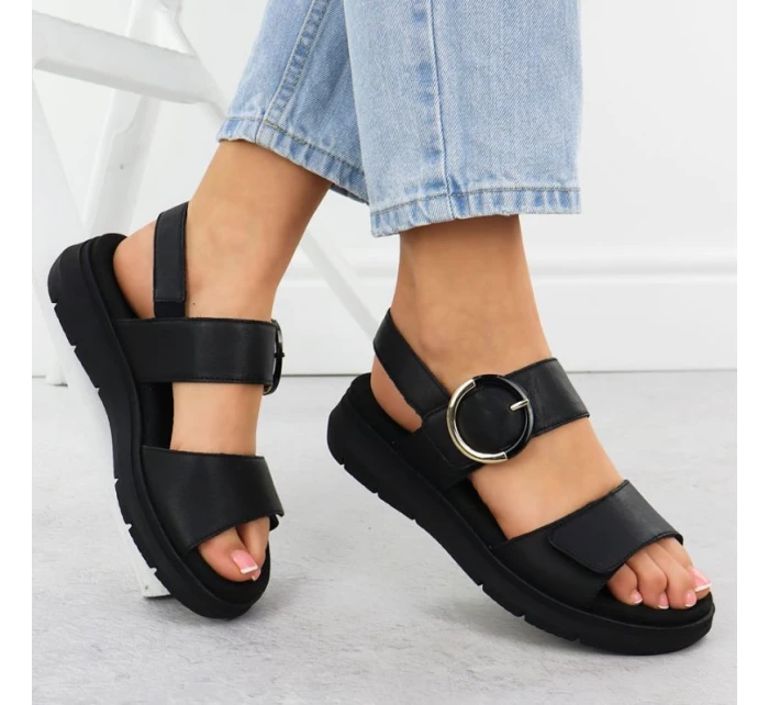 Dámske kožené sandále na platforme čierne Remonte D2K50-00