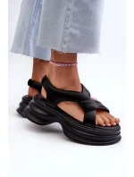 Dámske kožené sandále na robustnej podrážke čiernej farby GOE Dámske kožené sandále na robustnej podrážke čiernej farby GOE