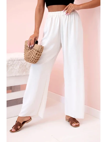 Kalhoty se širokými nohavicemi světle béžová