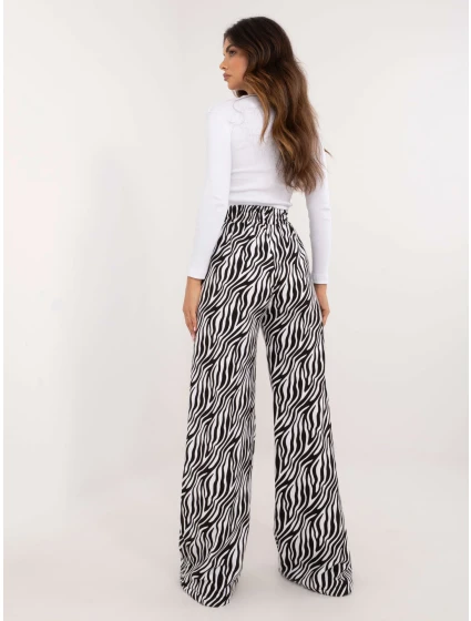 Súprava EM KMPL 867.11 biela čierna