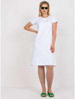 Biele bavlnené šaty vo väčšej veľkosti s volánom na chrbte