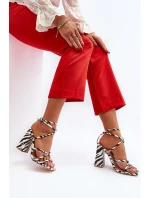 Módne biele a čierne sandále na vysokom podpätku Josette Módne biele a čierne sandále na vysokom podpätku Josette