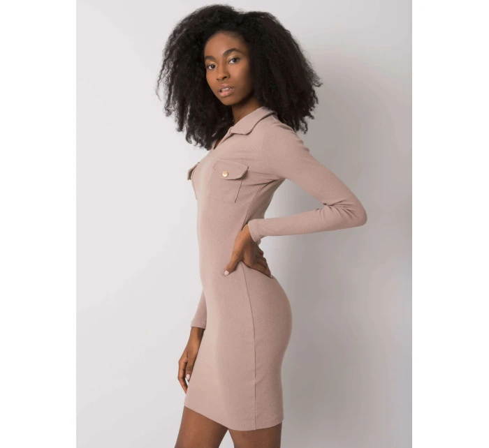 Šaty RV SK model 16732171 tmavě lila - FPrice Šaty RV SK model 16732171 tmavě lila - FPrice