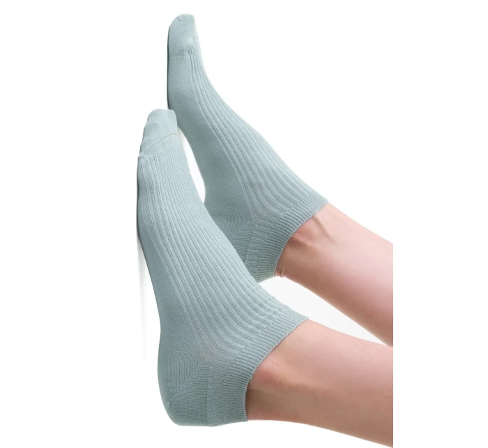 DÁMSKE PRUHOVANÉ PONOŽKY 137 DÁMSKE PRUHOVANÉ PONOŽKY 137