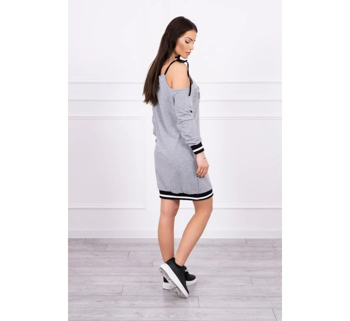 Šedé šaty Tres Chic