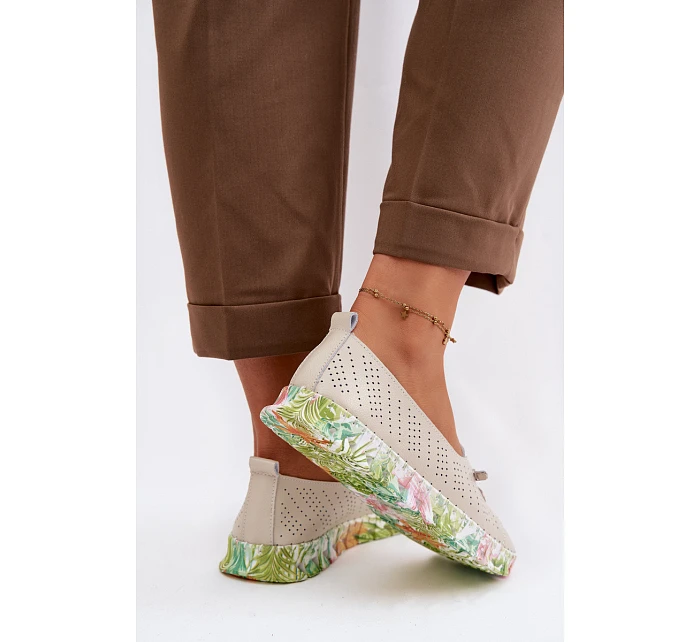 Kožené dámské polobotky model 22100343 Béžové - S.Barski