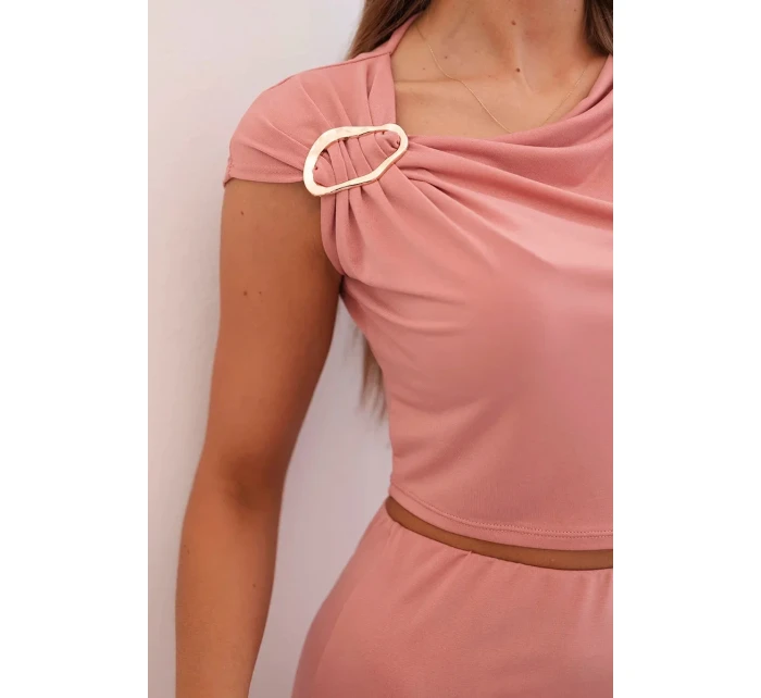 Dámský komplet s sponou a sukní tmavě růžový model 21043820 - K-Fashion Dámský komplet s sponou a sukní tmavě růžový model 21043820 - K-Fashion