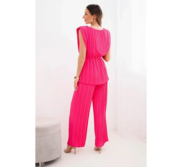 Dámska plisovaná súprava z viskózy s blúzkou na zaväzovanie a širokými nohavicami ružovej farby