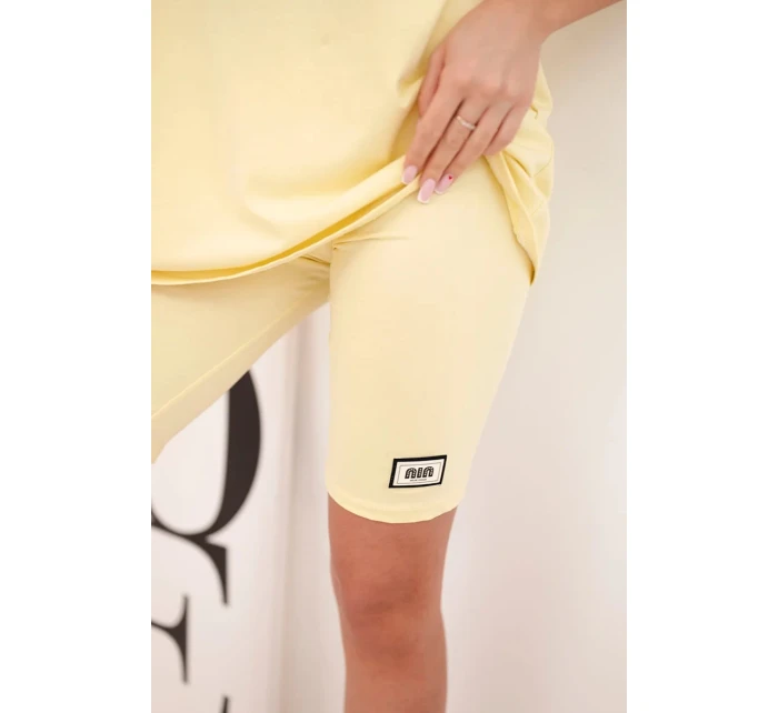 Dámsky bavlnený set s krátkym rukávom a šortkami žltý