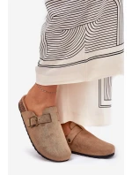 Dámské nazouváky a na platformě s přezkou khaki model 21689831 - Boto