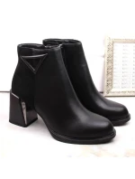 D&A S.Barski Premium Collection W OLI238 čierne zateplené čižmy s ozdobným stĺpikom D&A S.Barski Premium Collection W OLI238 čierne zateplené čižmy s ozdobným stĺpikom