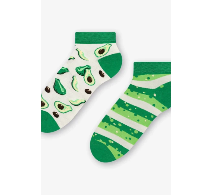 Krátke asymetrické pánske ponožky 035