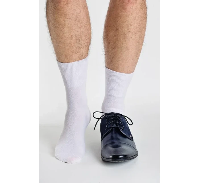 Antibakteriálne netlačící ponožky Regina Purista