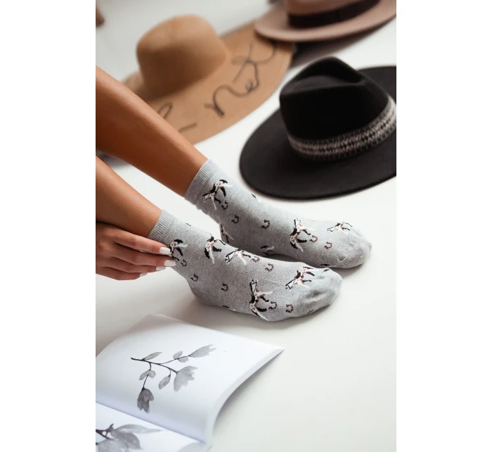 Milena ponožky 0200 Kone 37-41 Milena ponožky 0200 Kone 37-41