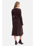 Midi šaty z úpletu tmavá čokoláda model 21379974 - BeWear