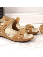 Hnedé kožené sandále W Helios 205 women