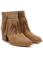 Dámské kovbojské kotníkové boty s třásněmi, zateplené, barva camel, M. Daszyński Dámské kovbojské kotníkové boty s třásněmi, zateplené, barva camel, M. Daszyński