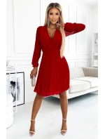 313-13 ISABELLE Plisované šaty s dlhým rukávom a obálkovým výstrihom - ČERVENÉ