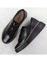Dámské lakované kožené polobotky s černé, model 22346950 - T.Sokolski Dámské lakované kožené polobotky s černé, model 22346950 - T.Sokolski