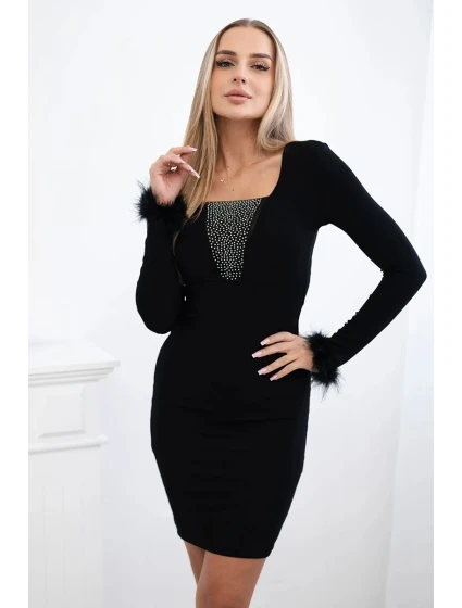 Pletené šaty s kožešinou na model 19062266 černé - K-Fashion Pletené šaty s kožešinou na model 19062266 černé - K-Fashion