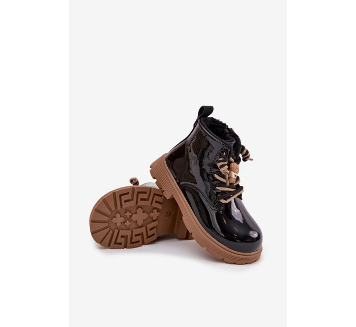 Ocieplane Botki Dziecięce Lakierowane Z Przypinką Miś Czarne Jovellea Ocieplane Botki Dziecięce Lakierowane Z Przypinką Miś Czarne Jovellea