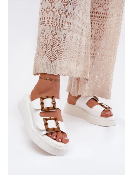 Eko Kožené Sandály Dámské Na Platformě S Přezkami Bílé model 21699634 - Boto Eko Kožené Sandály Dámské Na Platformě S Přezkami Bílé model 21699634 - Boto