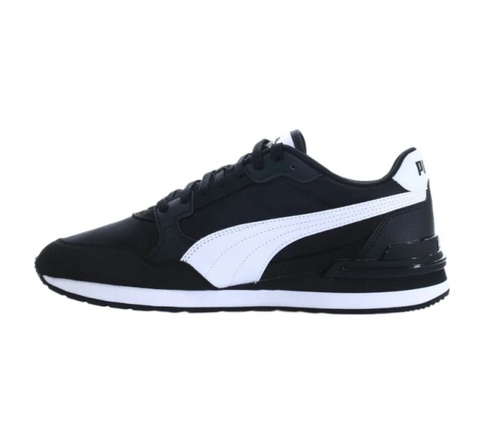 ST Runner model 21382999 NL - Puma ST Runner model 21382999 NL - Puma