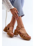 Sandały Damskie Na Obcasie Z Eko Skóry Brązowe Assames Sandały Damskie Na Obcasie Z Eko Skóry Brązowe Assames