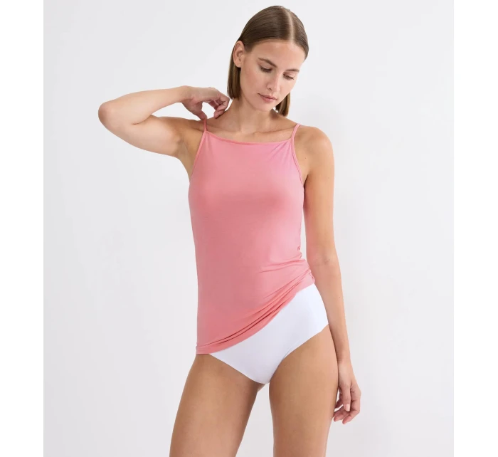 Beauty Layers Spaghetti Top X - RED - TRIUMPH RED - TRIUMPH Beauty Layers Spaghetti Top X - RED - TRIUMPH RED - TRIUMPH