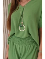 Súprava s náhrdelníkom blúzka + nohavice olivová