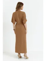 Maxi šaty model 20910688 béžové - Makover
