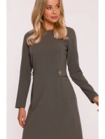 S419 Šaty s ozdobnými gombíkmi v páse - khaki