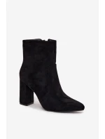 Dámske čižmy Pralina - zateplené, na stĺpikovom podpätku, čierne Dámske čižmy Pralina - zateplené, na stĺpikovom podpätku, čierne