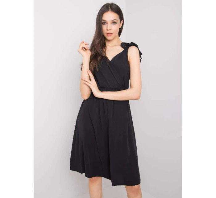 Sukienka TW SK BI model 21284595 czarny - FPrice