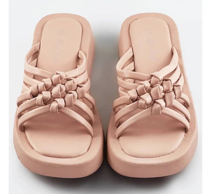 Béžové dámske šľapky s plochou podrážkou (CM-59)