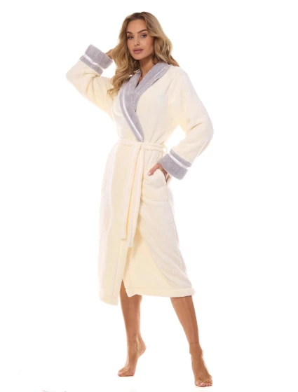 Dámský župan 2409 model 20976368 cream - L&L Dámský župan 2409 model 20976368 cream - L&L