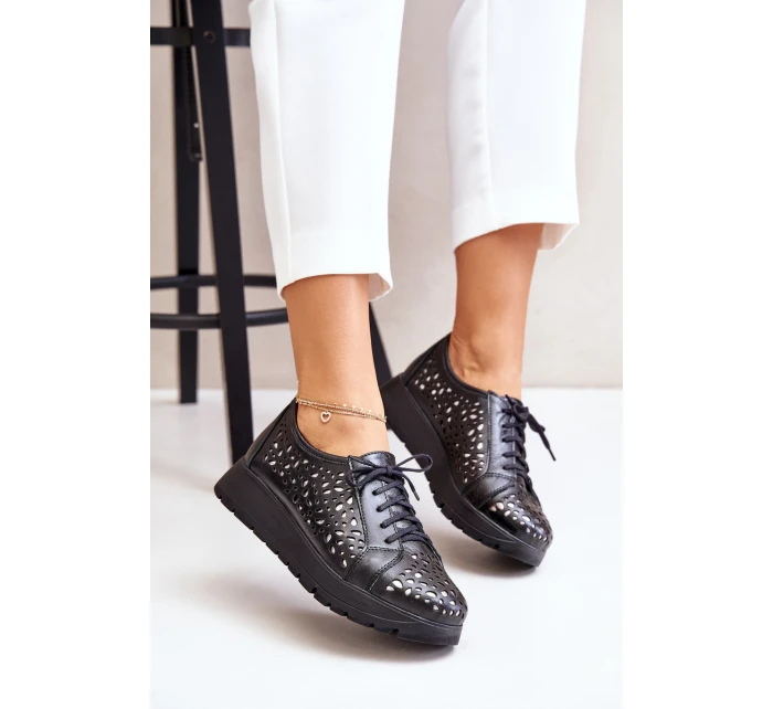 Zazoo 2973 Skórzane Półbuty Na Platformie Z Ażurowym Wzorem Czarne