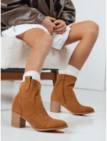 Dámske semišové čižmy na podpätku camel FashionStreet ZY1233