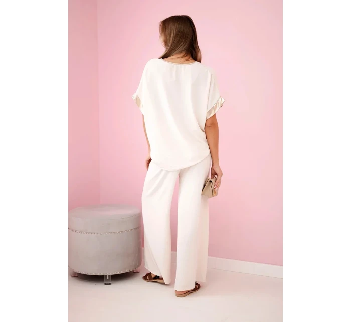 Viskózová súprava so zlatým lemovaním béžová