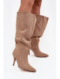 Topánky na podpätku model 219854 Krok vo veľkom štýle